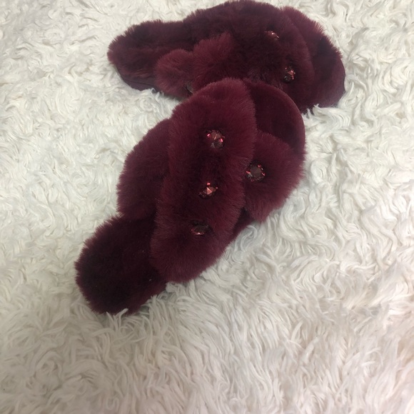 MK | Michael Kors Lala Slipper Faux Fur Rhinestone Burgundy Size 5 women’s - Picture 11 of 16